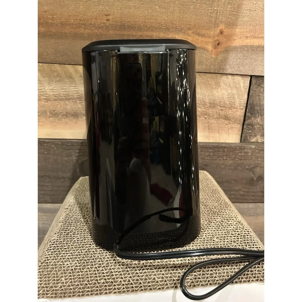 DC Wonder Woman Single Serve Coffee‎ Maker with 12 Oz MUG Not K Cup Never Used